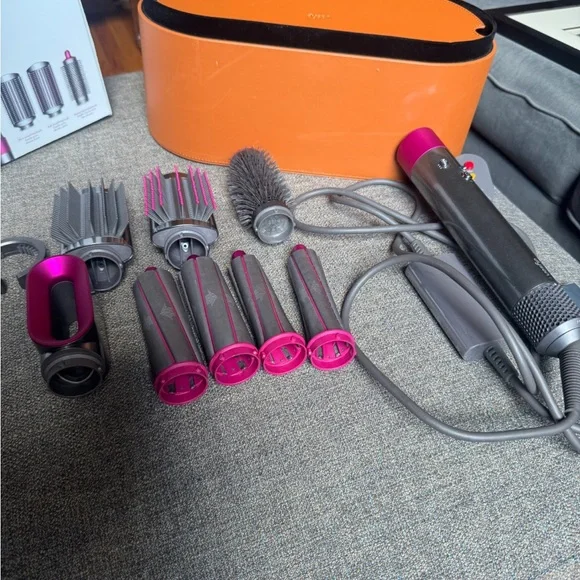 Dyson Hair Styling Set with Pink Accents display picture 1